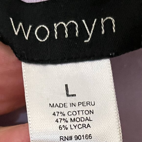 Womyn Pink / Purple   V Neck 3/4 Sleeve Top Blouse Size L w/Applique - Picture 6 of 6